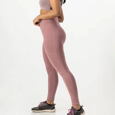 Activewear with hot sale phone pocket