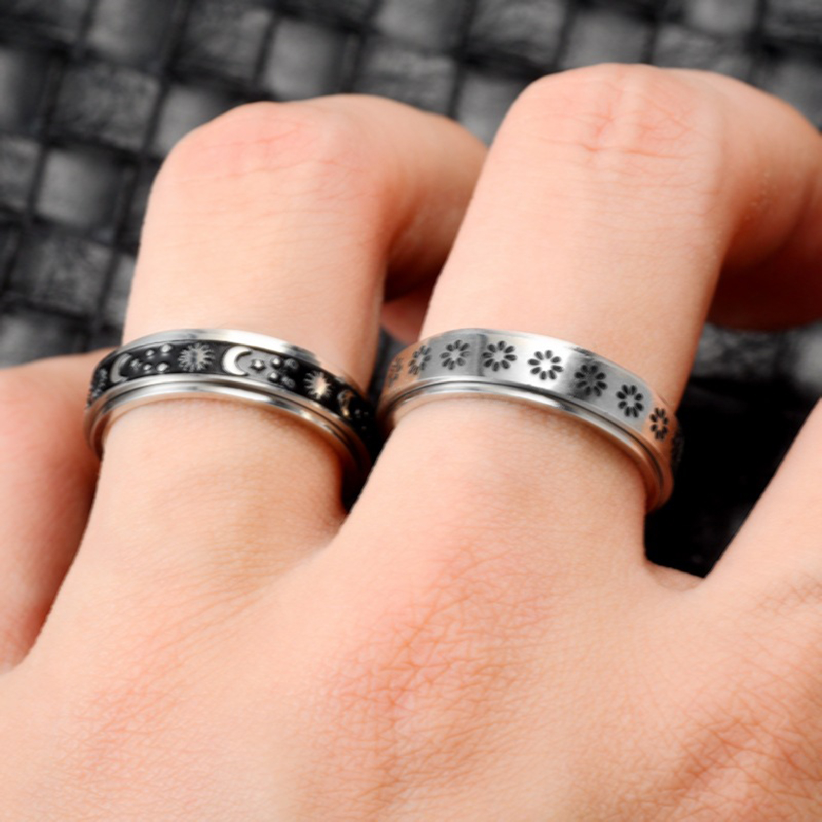 Spinner Rings Long Lasting Adult Spinner Fidget Band Rings. 
