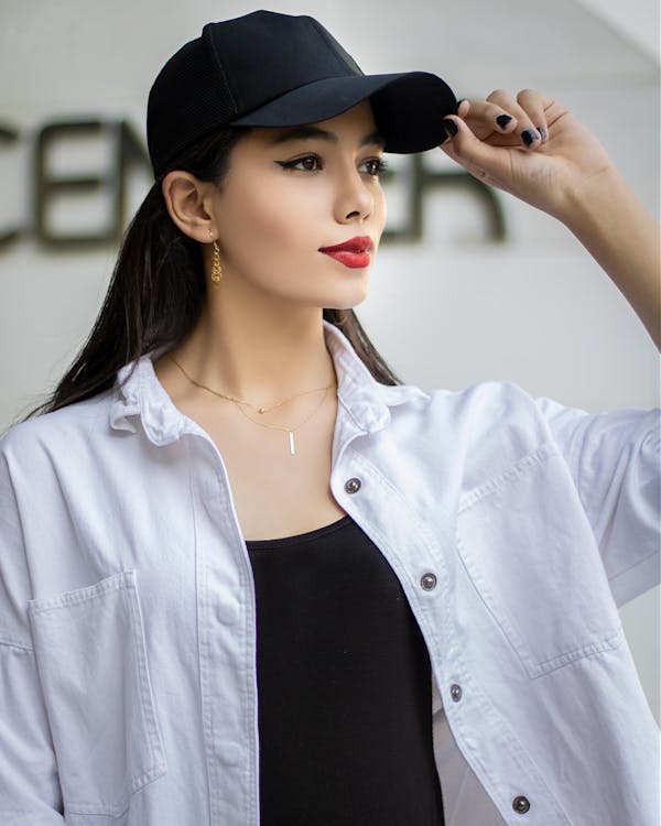 Black and Blue Caps for Men Women Sports Sun Caps with Adjustable Strap Plain Black Caps for Adults Base Ball Caps Black and Blue Caps for Girls and Boys By Gate Shopping. 
