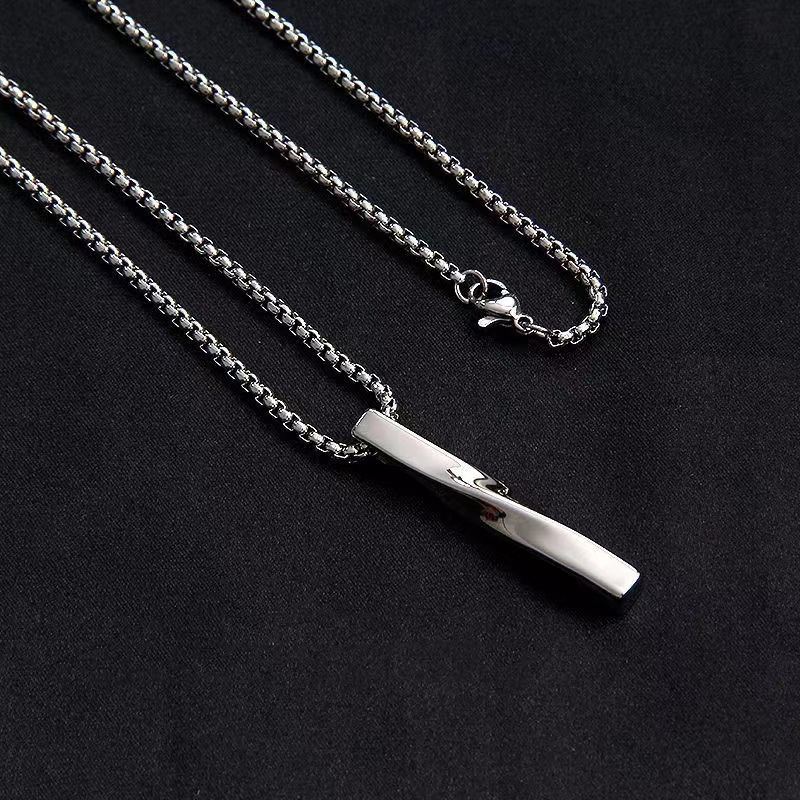 Silver Color Spiral Pendant Necklace Men Trendy Simple Punk Cool Clavicle Chain Personality Hip Hop Neck Chain Fashion Jewelry—RUNTO. 