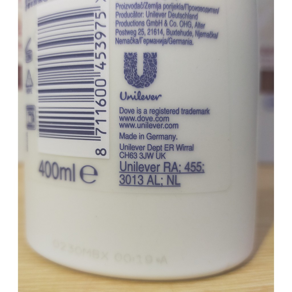 DOVE Nourishing Body Care Light Hydro or LIGHT CARE Body Lotion Refreshing 48H for Normal Skin 400ml (Dlhr). 