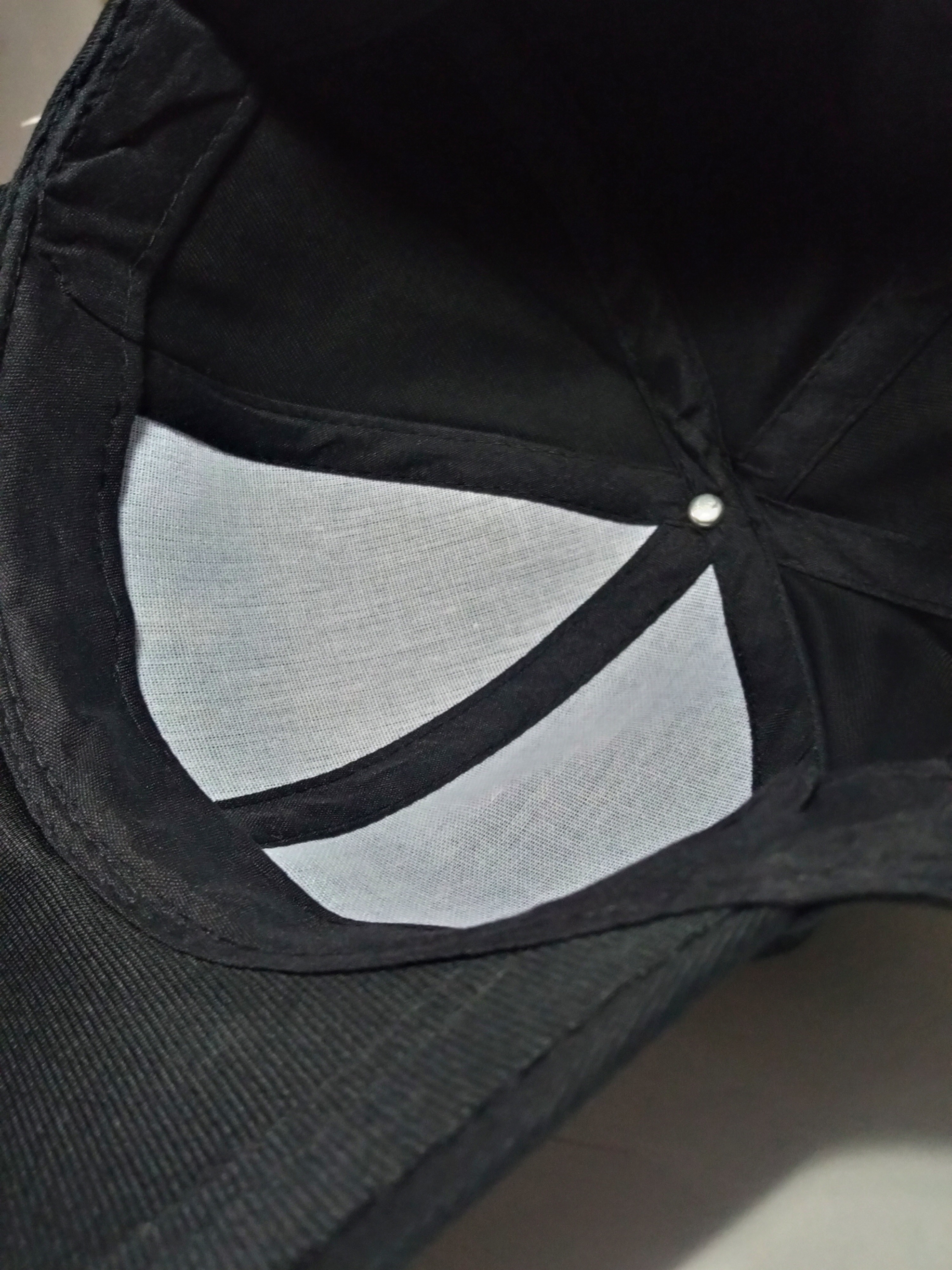 Plain White Baseball Hat Men Women Unisex Black and White Plain Cap Black Cap. 