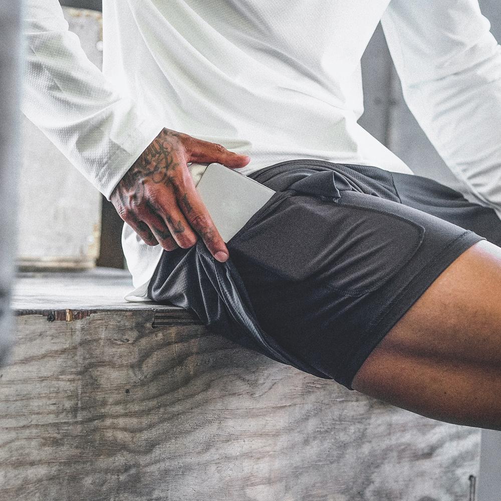 Men's Workout Running Gym Shorts 2 in 1 Athletic Shorts with Pockets and Zipper Pocket for Trainning. 