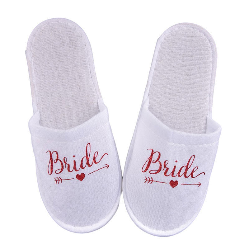 【WEJA】Ministar 1Pair Bride Wedding Decoration Bridesmaid Party Slippers Ladies Party Supplies. 