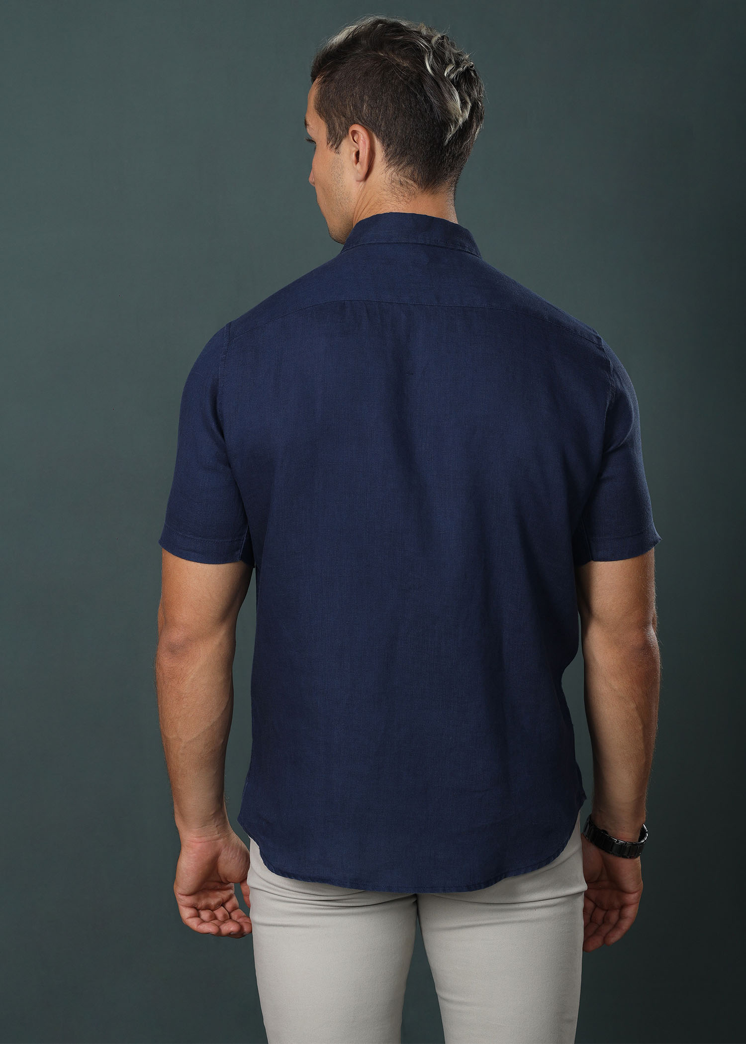 Detail Linen S/S Shirt. 