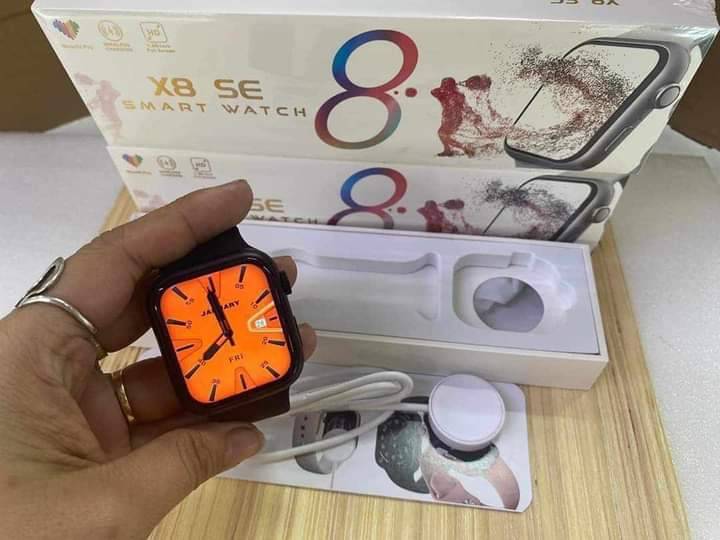 X8 SE sports watch  smart watch  series 8 45mm unisex model support android & IOS 2023 top selling model. 