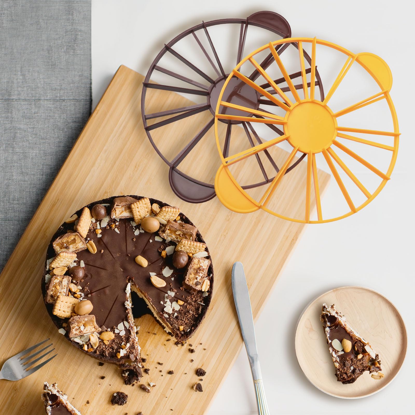 Round Cake Slice & Pie Slicer Marker, Cake Divider, Cheesecake Cutter, 10 or 12 Slices Double Sided Cake Portion Marker, Works for Cakes  Cake Divider Cake Slice - Cake Portion Marker Cake Cutter. 