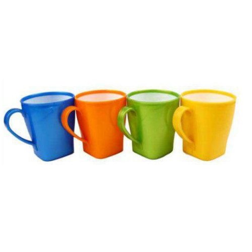 Plastic Tea Coffee Cups / mugs. 