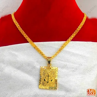 Gold chain turning on sale red