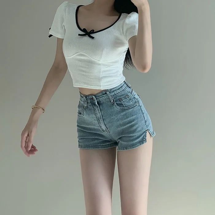 Light Blue Split Denim Shorts Women's Hot Girl Summer New High Waist Slimming and Tight Stretch All-Matching a Word Hot Pants Tide