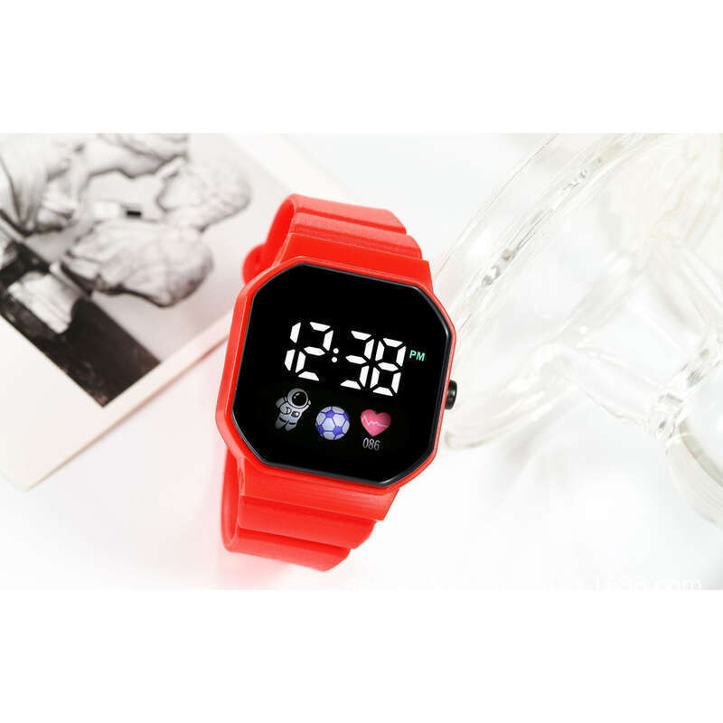 LED Large Screen Sports Fashionable And Simple Square Astronaut Watch, High-value Student Electronic Watch_voghion.com