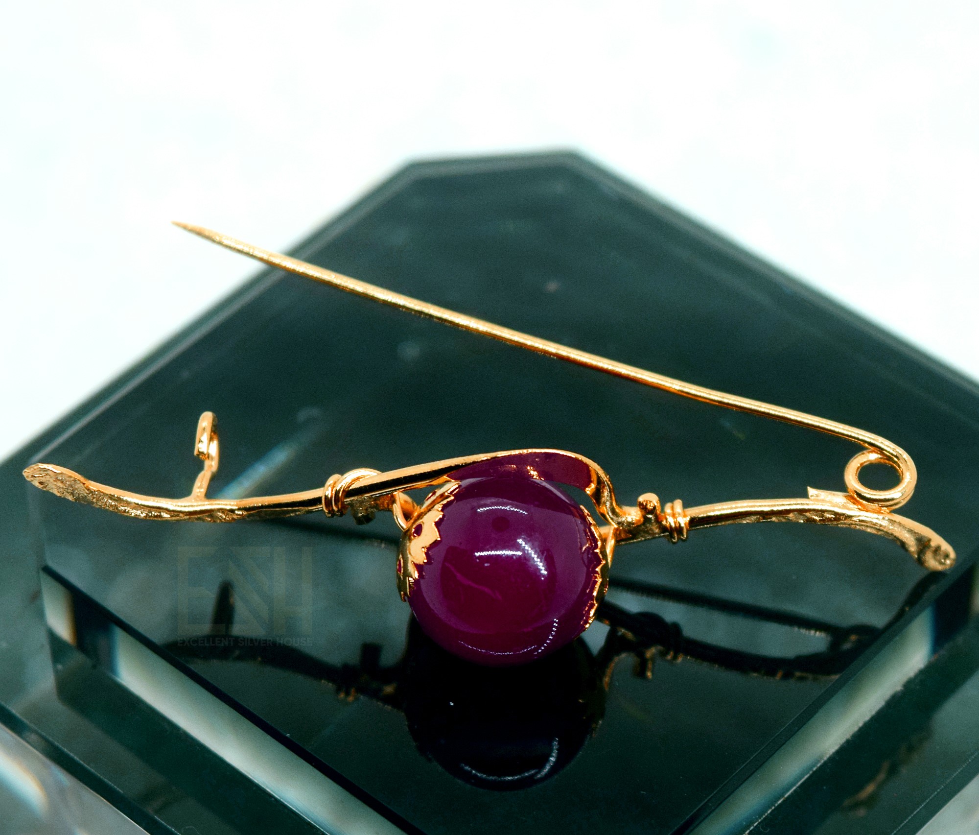 BOOM Agasthi Stone ESH Gold plated Stylish & Charm saree Brooch / Saree Pin With Agasthi Stone For Women. 