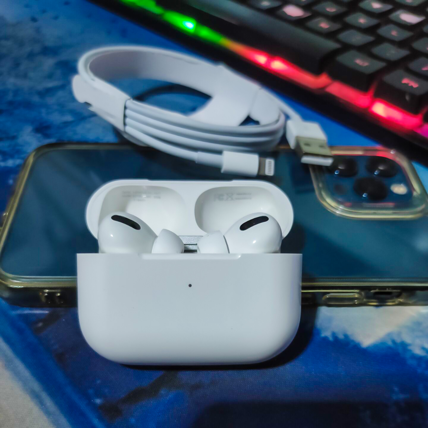 IVON AirPods Stereo Wireless Earbuds High Quality Sounds & Bass Guaranteed. 