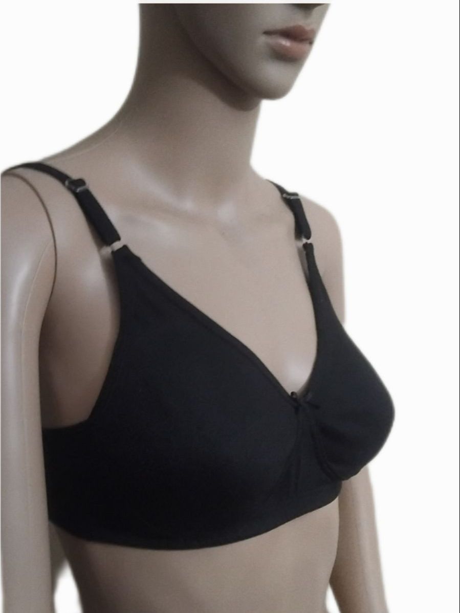 Softskin moulded Seamless soft cup Bra.. 