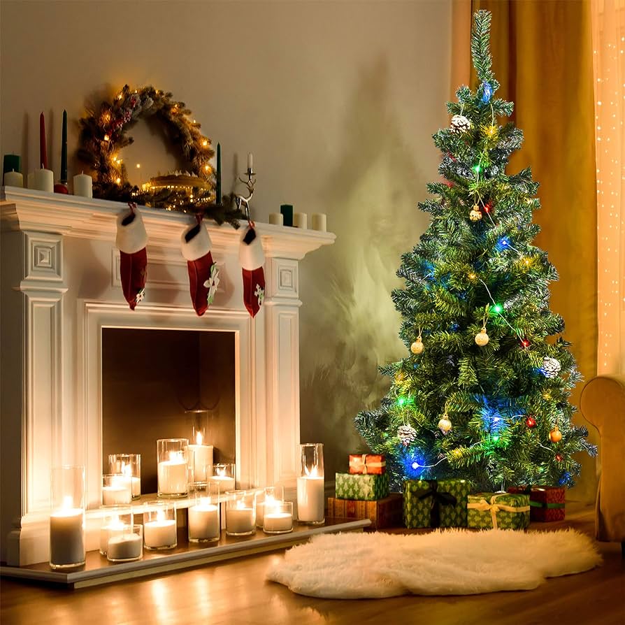 Christmas Tree (Green / White) - 2 Ft, 3 Ft, 4 Ft, 5 Ft, 6 Ft, 7 Ft, 8 Ft, 9 Feet - Christmas Decorations Xmas Celebration by ZinZen ( Standard / Bush Tree). 