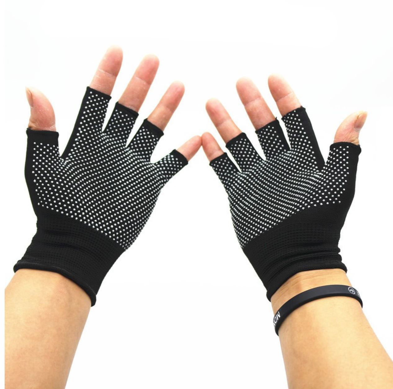 Hot Spot In The Philippines Half Finger Gloves Glove Tactical Hunting