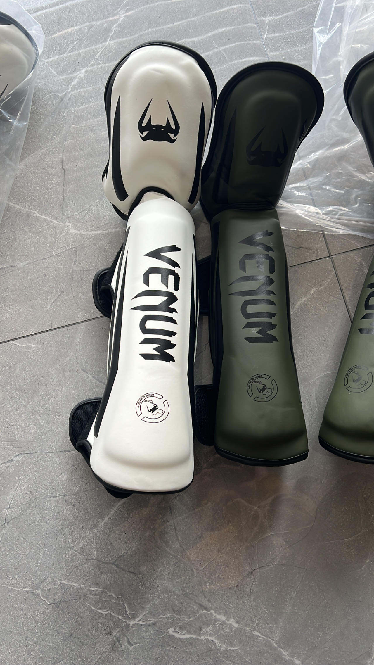 Professional Boxing Thicken Shin guards Greaves Instep Foot Muay Thai Gloves Fighting Men MMA Shin Guard Protection Shinguard Adult 165cm-185cm. 