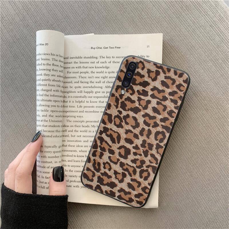 Yinuoda Leopard print Silicone Black Phone Case For Samsung Galaxy A7 A50 51 A70 80 A40 A20 A30 A8 A6 A8 Plus A9 A71. 