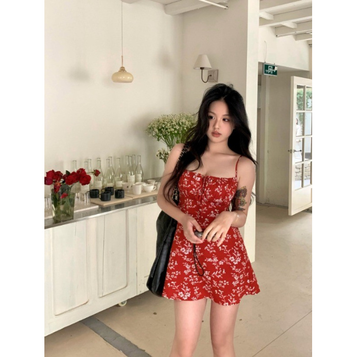 Sang Zhi Same Style Wear Seaside Holiday Red Small Floral Sling Dress Women's Small Waist Slimming a Line skirt. 
