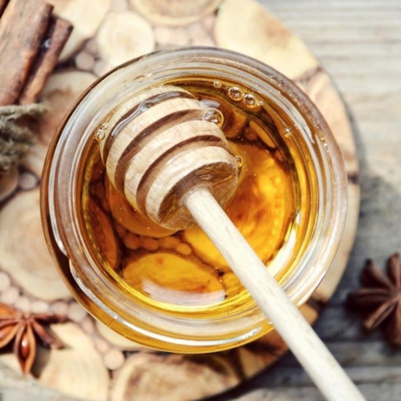 8CM Mini Wooden Honey Spoon Stick/Handheld Honey Dipper Stick/Honey Jar Long Handle Stirrer/Coffee Milk Tea Dessert Blender/Household Tableware/Kitchen Tools. 