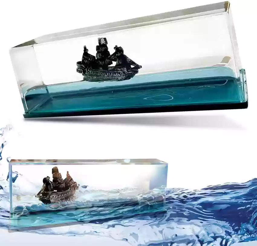 Floating Pirates Ship Wave Cruise Ship Decoration, Car Interior