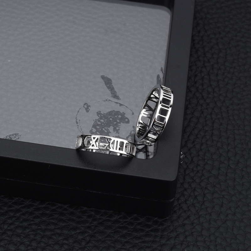 N JZ Accessories European and American Hollow Roman Numerals High