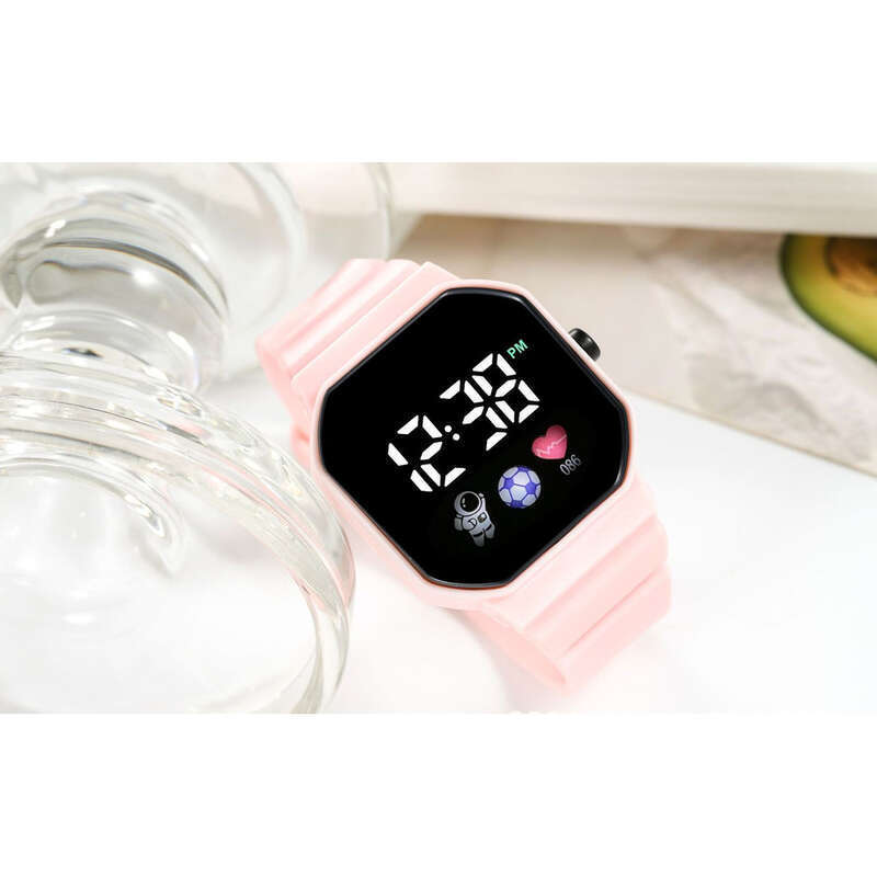 LED Large Screen Sports Fashionable And Simple Square Astronaut Watch, High-value Student Electronic Watch_voghion.com