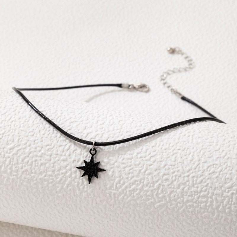 Gothic Black Star Pendant Necklace for Women New Trendy Chain Choker Adjustable Jewely Accessories Collar 20872. 