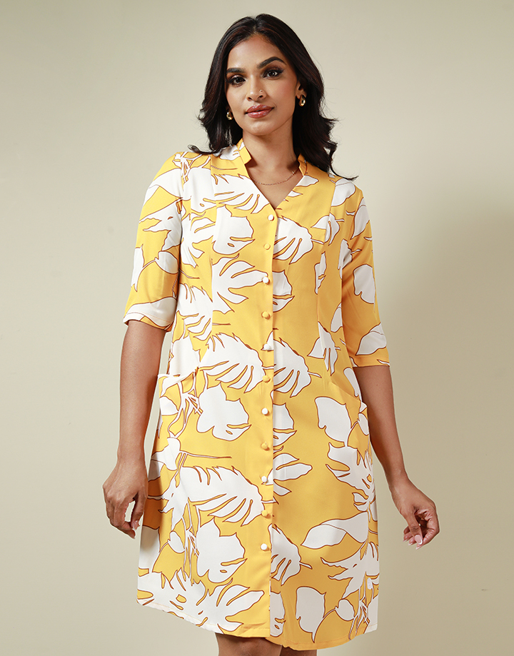 Spring & Summer Princess Cut Dress with Double Side Pockets. 