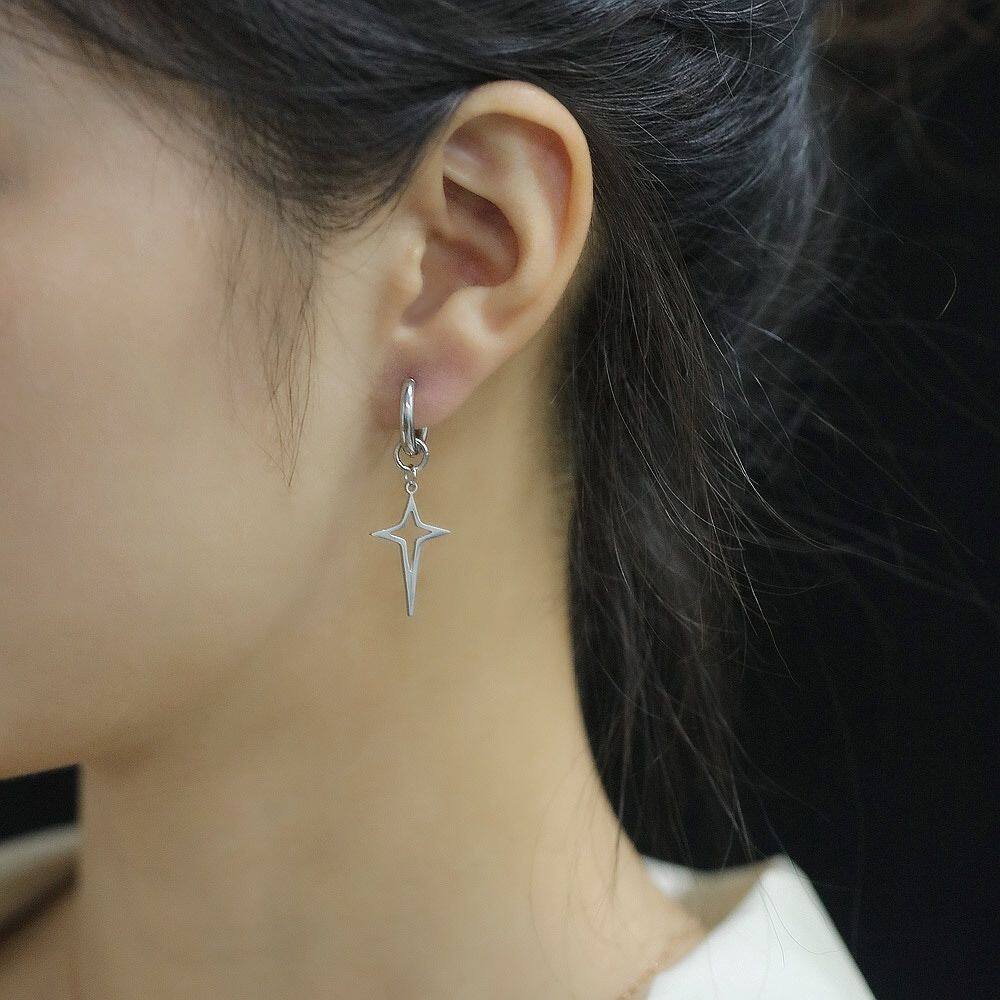 【WEJA】hikaw for men stainless steel earrings Temperament Simple Dangle Earring Female Male Stainless Steel Gift Fashion Jewelry Clip Earring Men Hoop Earring Cross Star Dangle Earring Korean Style Ear Cuff. 