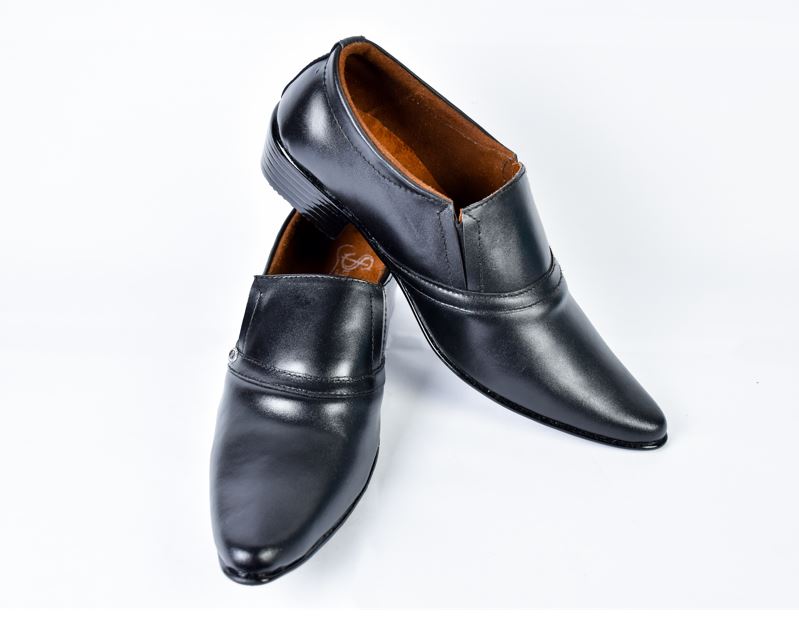 Good looking Men office Shoe/smart genuine cow leather black Shoes. 
