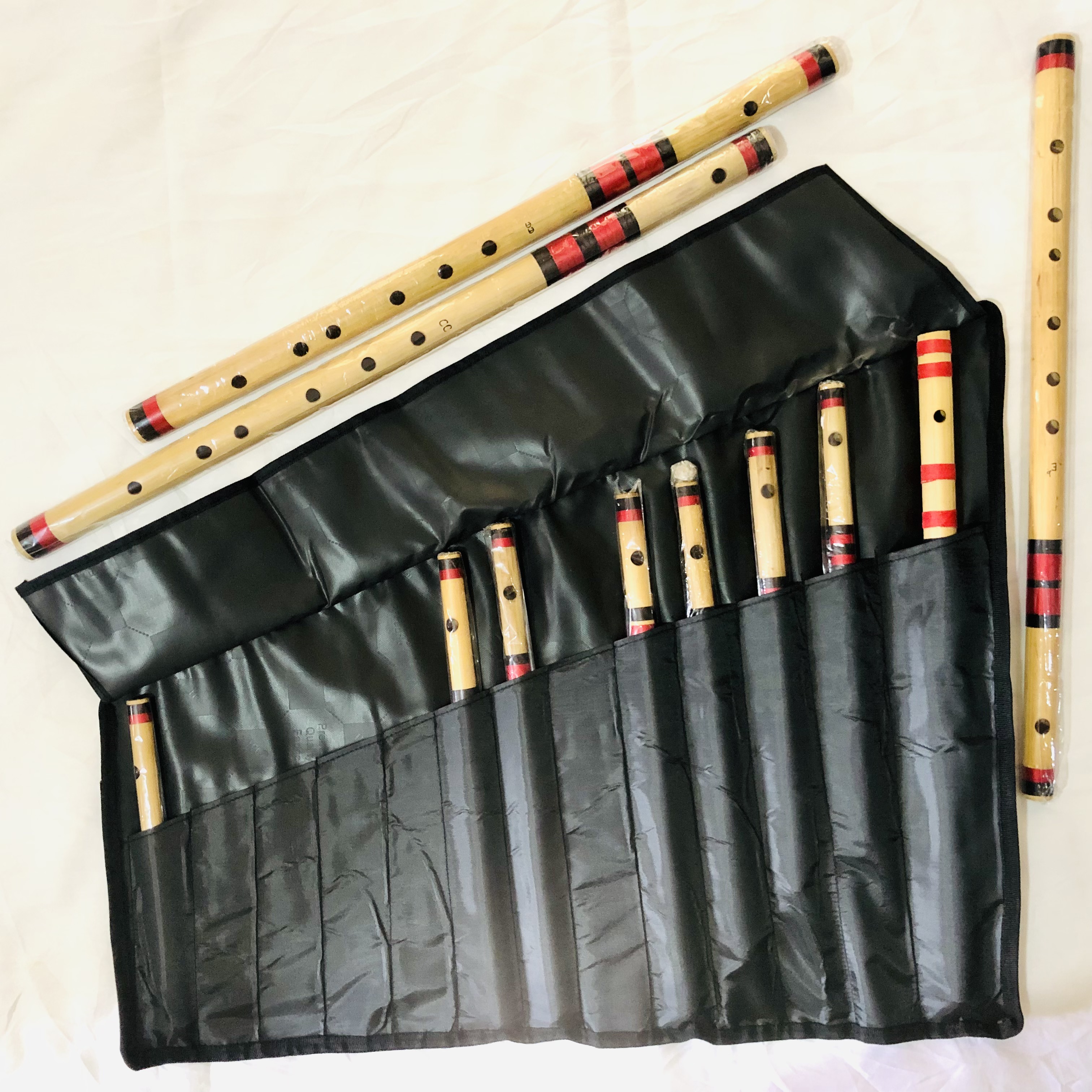 Details 162+ flute messenger bag best xkldase.edu.vn