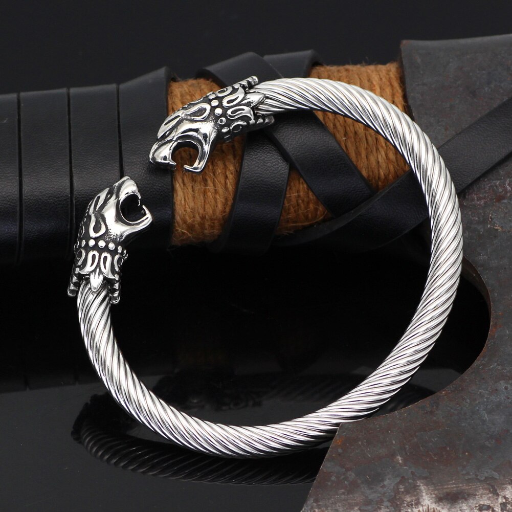 【Happy childhood memories】stainlesss steelviking wolf bangle viking bracelet viking jewelry men gift bag. 