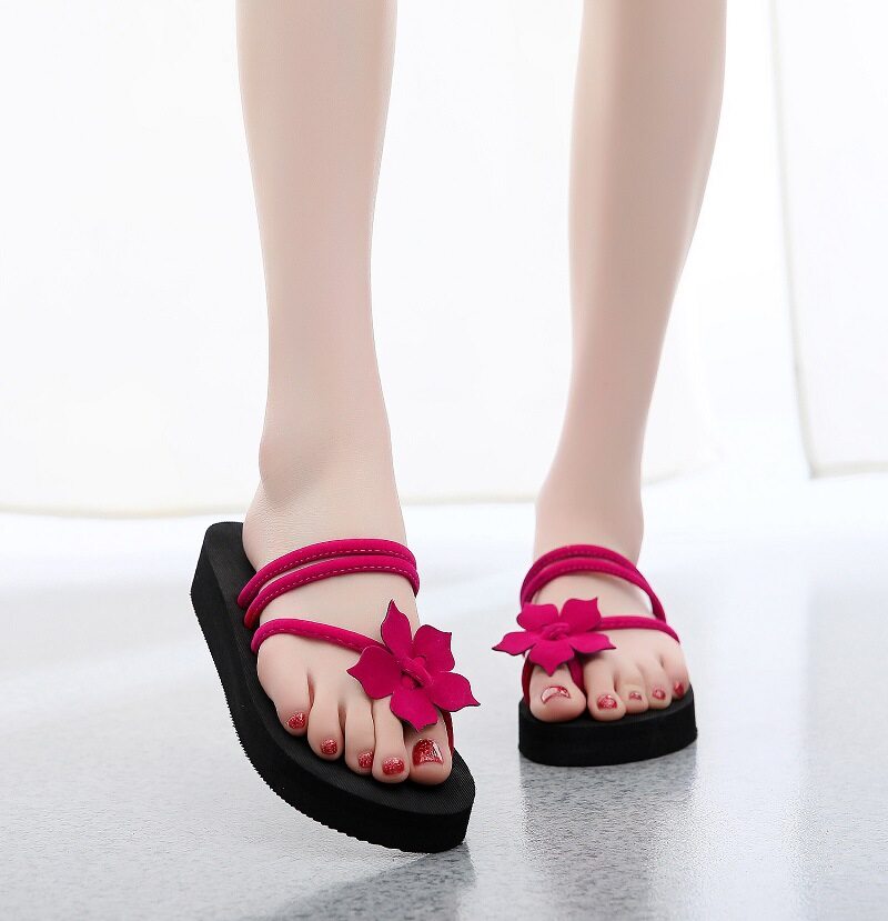 【WEJA】Women Shoes Summer Beach Home Casual Slippers. 