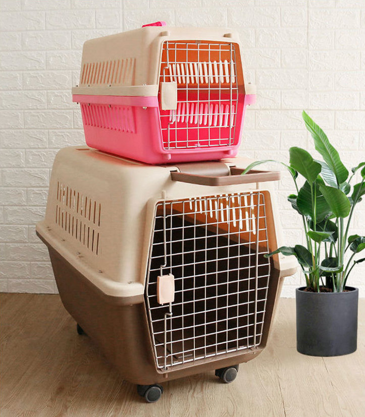 Small Pet IATA Approved Airline Travel Carrier Crate Pets Dog Cat Air Flight Box Checked Vet Visit Kennel Portable Foldable Breathable High Quality ABS PP Plastic Material Car Case Dogs Cats Medium Chrome Door Food Water Cup. 