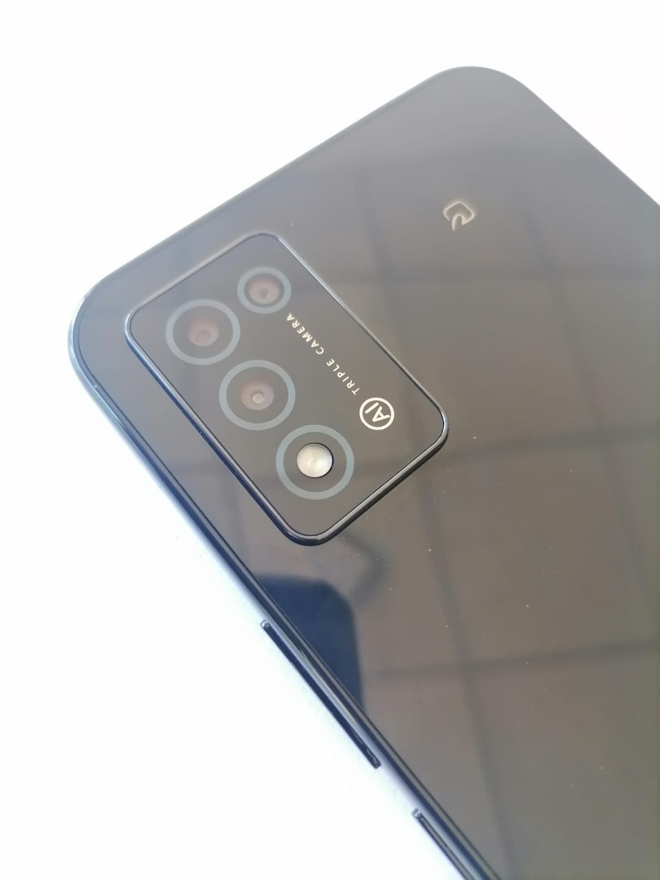 Libero 5G III｜スマートフォン｜製品｜Y!mobile - 格安SIM
