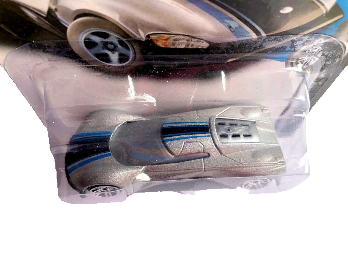 Hot Wheels push type 1:64 die cast small toy cars - CRESCENDO. 