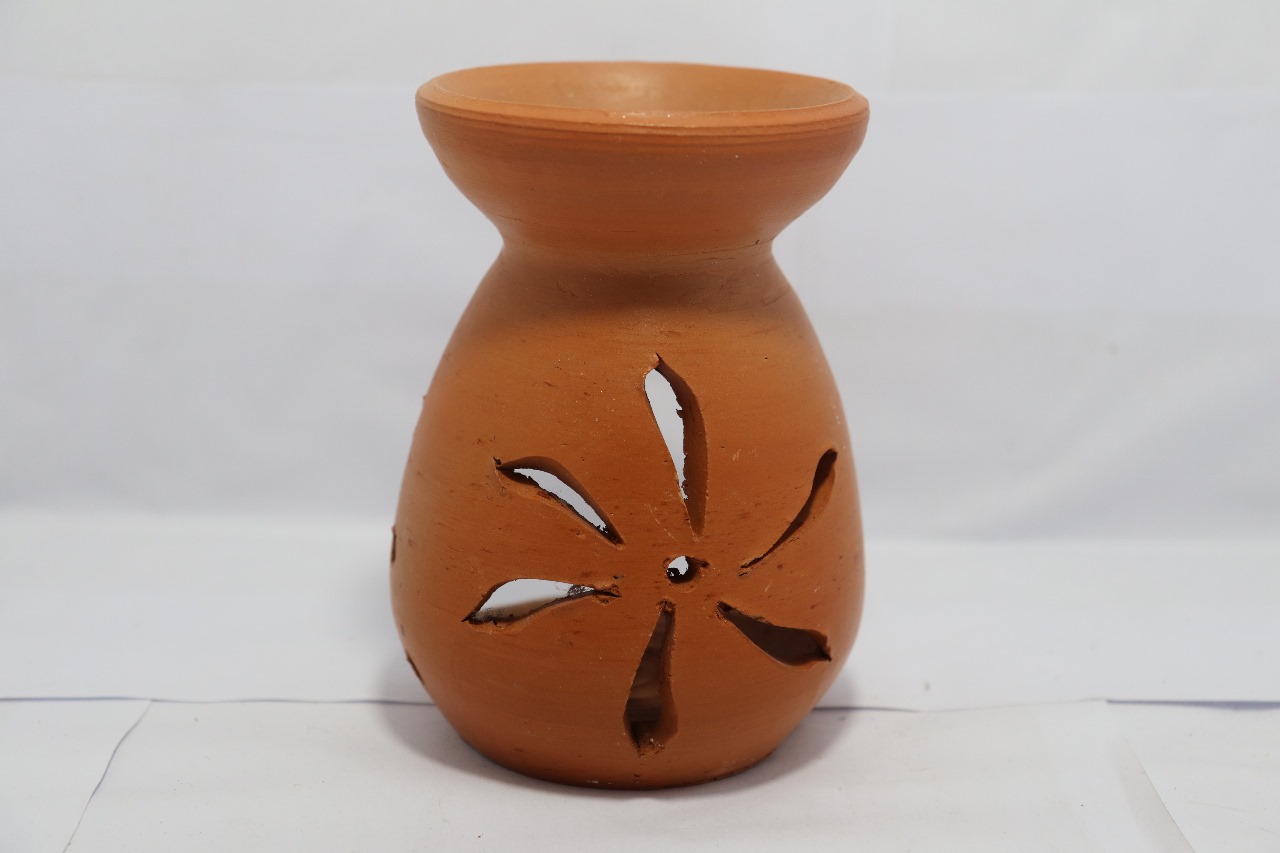 Oil Burner Night Fragrance Lamp Essence Oil Burner Candle Incense Stove Aromatherapy Stove. 