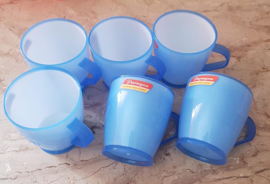 Plastic Tea Coffee Cups / mugs. 