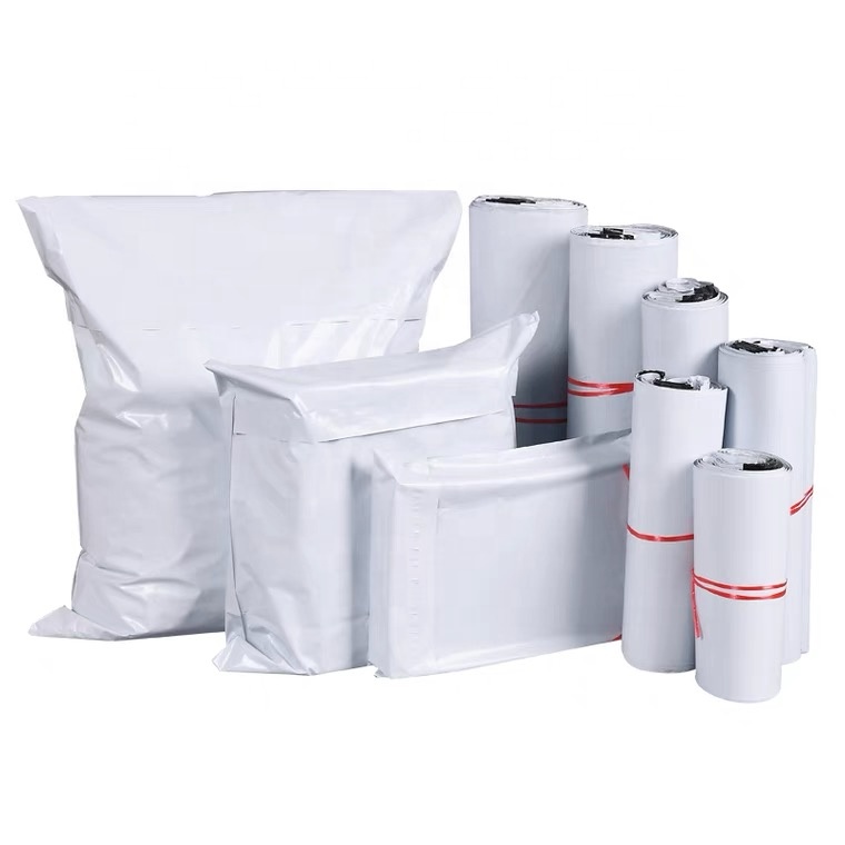 WHITE Shipping Bag Poly Mailer Flyers Upto 500 Bags [20cm x 21.5cm+4cm - SMALL] Courier Bags With Self-Seal Adhesive Strip Storage Daraz Bags Plastic Poly Envelope Mailer Bag Postal Safe Mailing Bags - 10 Bags, 25 Bags, 100 Bags, 500 Bags Available. 