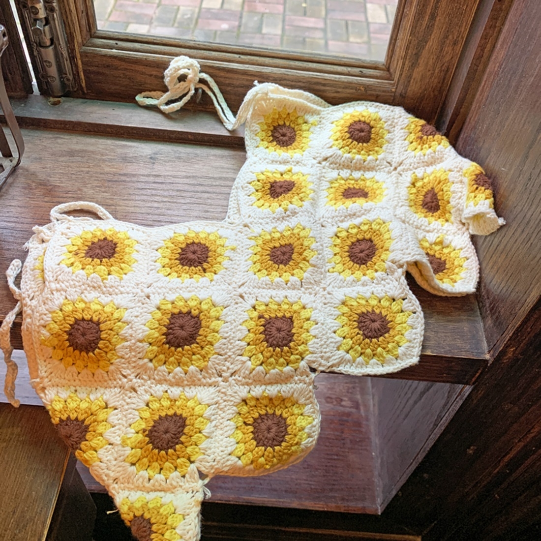 sunflower crochet top