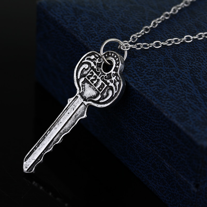 【IKE】Sherlock 221b House Key Necklace Vintage Color Key Shape Pendant Necklaces For Women Men Fans Jewelry Cosplay Gifts Accessories. 