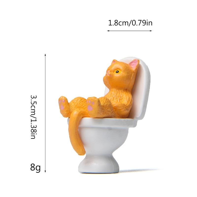 448B Cat on Toilet Resin Action Figure Home Decorations Dollhouse Landscape Accessories Mini Garden Ornament Desktop Model. 