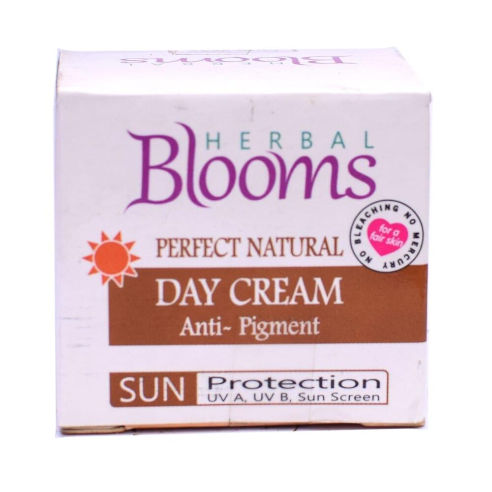 herbal blooms night cream