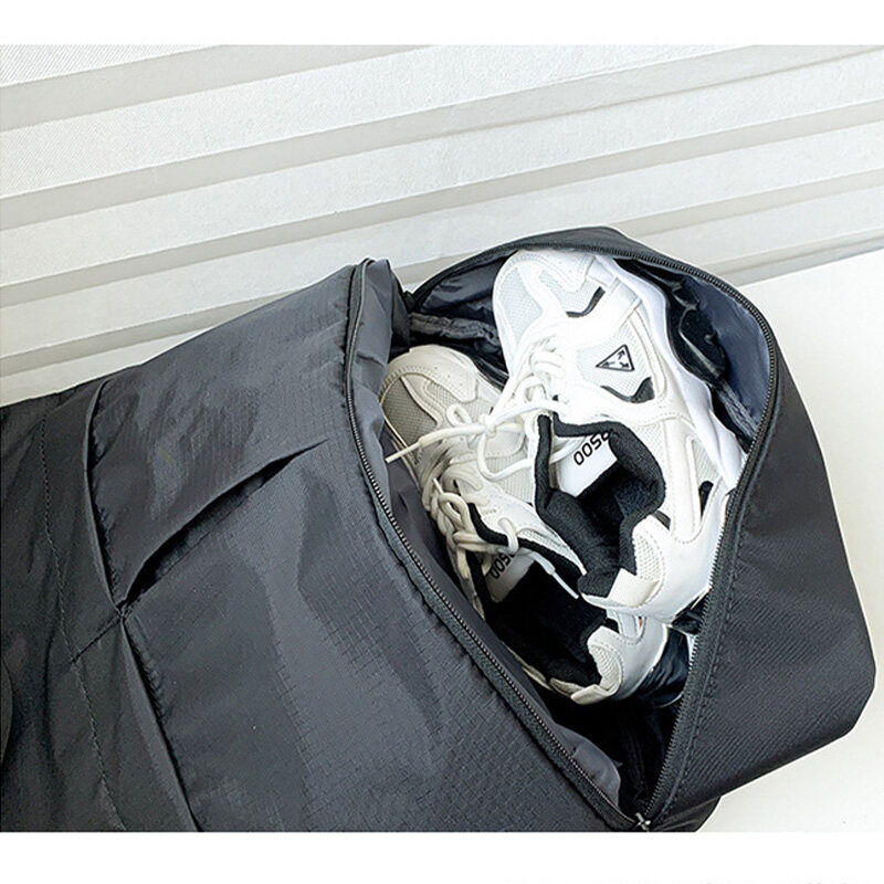 【ZIME】Leacat Backpack Men Women Commuter Handbag Solid Color Shoulder bag Tote Bag Large Capacity Anti splash Nylon Backpack. 