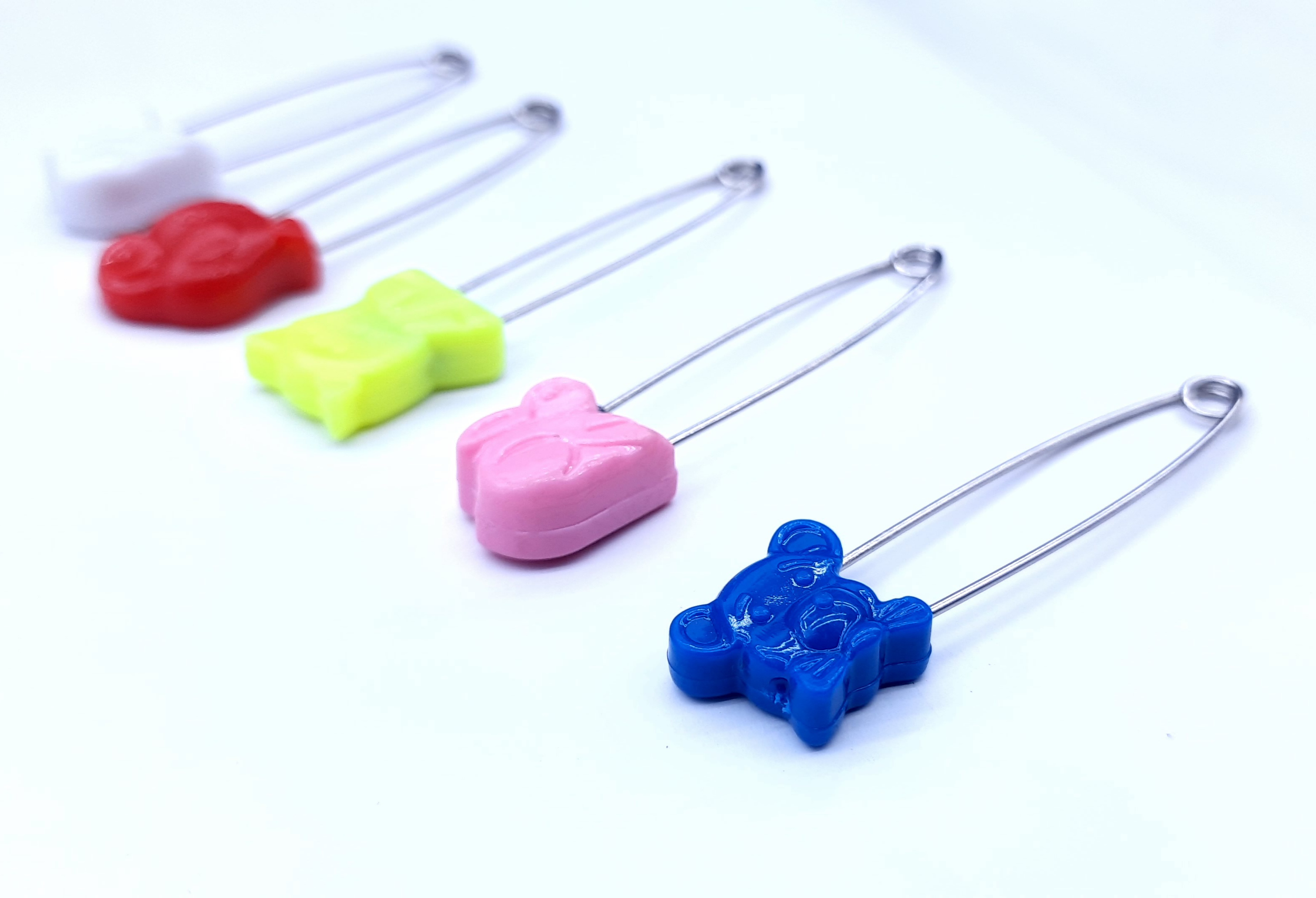 5Pcs Colorful Steel Locking Safety Baby Kids Cloth Nappy Diaper Craft Pins. 