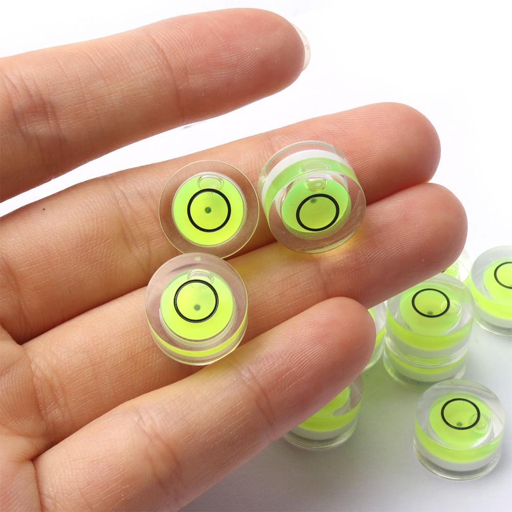 button spirit level
