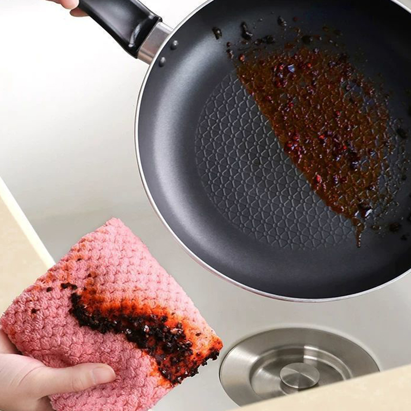 Non-stick Oil Wiping Towel Non-linting Hangable coral fleece double-sided rag　GENGLI. 