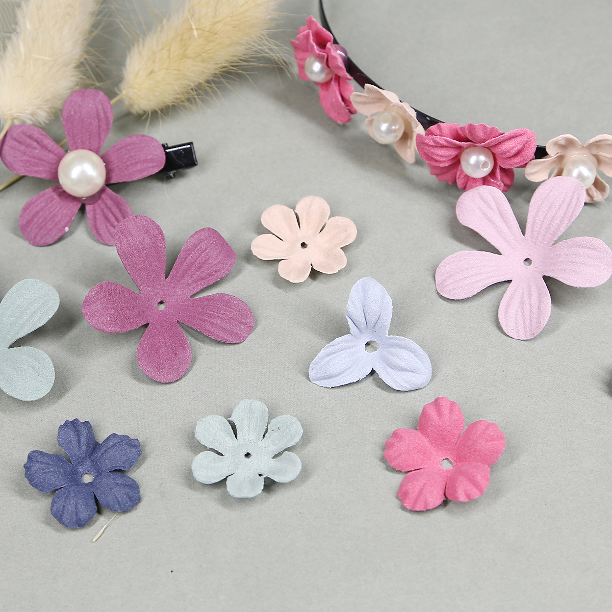 Details 167+ decorative flowers for clothing vova.edu.vn