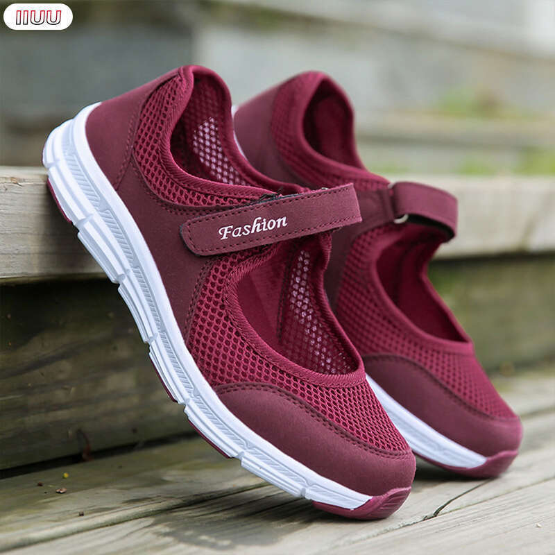IIUU Platform Sneakers Women Soft Breathable Casual Boat Shoes for Mom New Year Birthday Gift 12.3